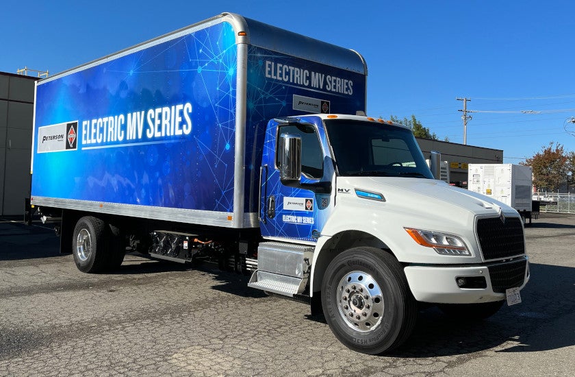 International eMV Series Box Truck